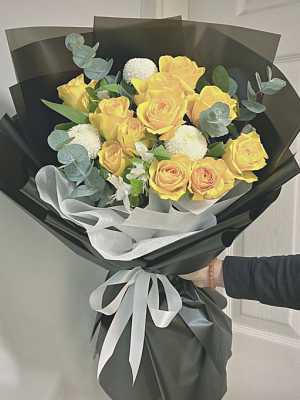 Hoa sinh nhật hoa hồng vàng